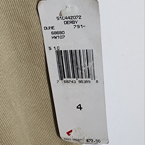 Ralph Lauren, Vintage, Straight Leg Pleated Khaki Pants. Size 4 - Picture 3 of 8